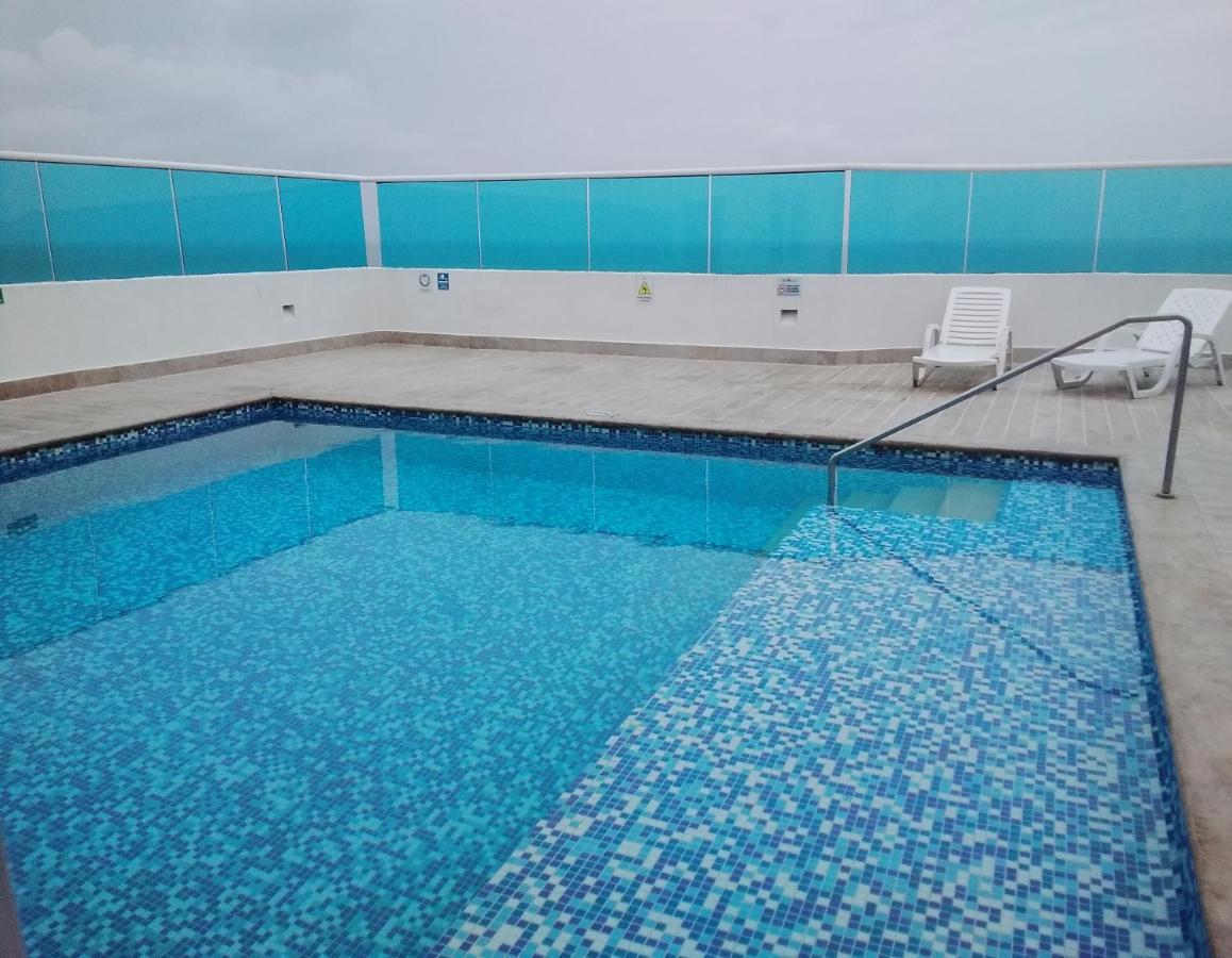 Apartamento , Vista A La Ciudad Antigua Y Playa Cartagena Eksteriør bilde