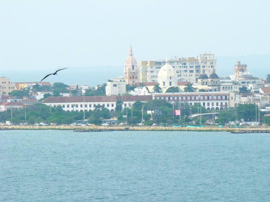 Apartamento , Vista A La Ciudad Antigua Y Playa Cartagena Eksteriør bilde